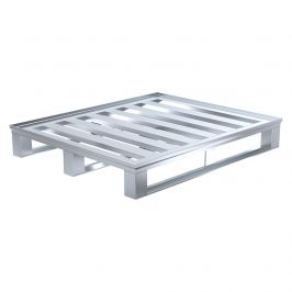 Rimmed Pallet With Anti Crash Profile